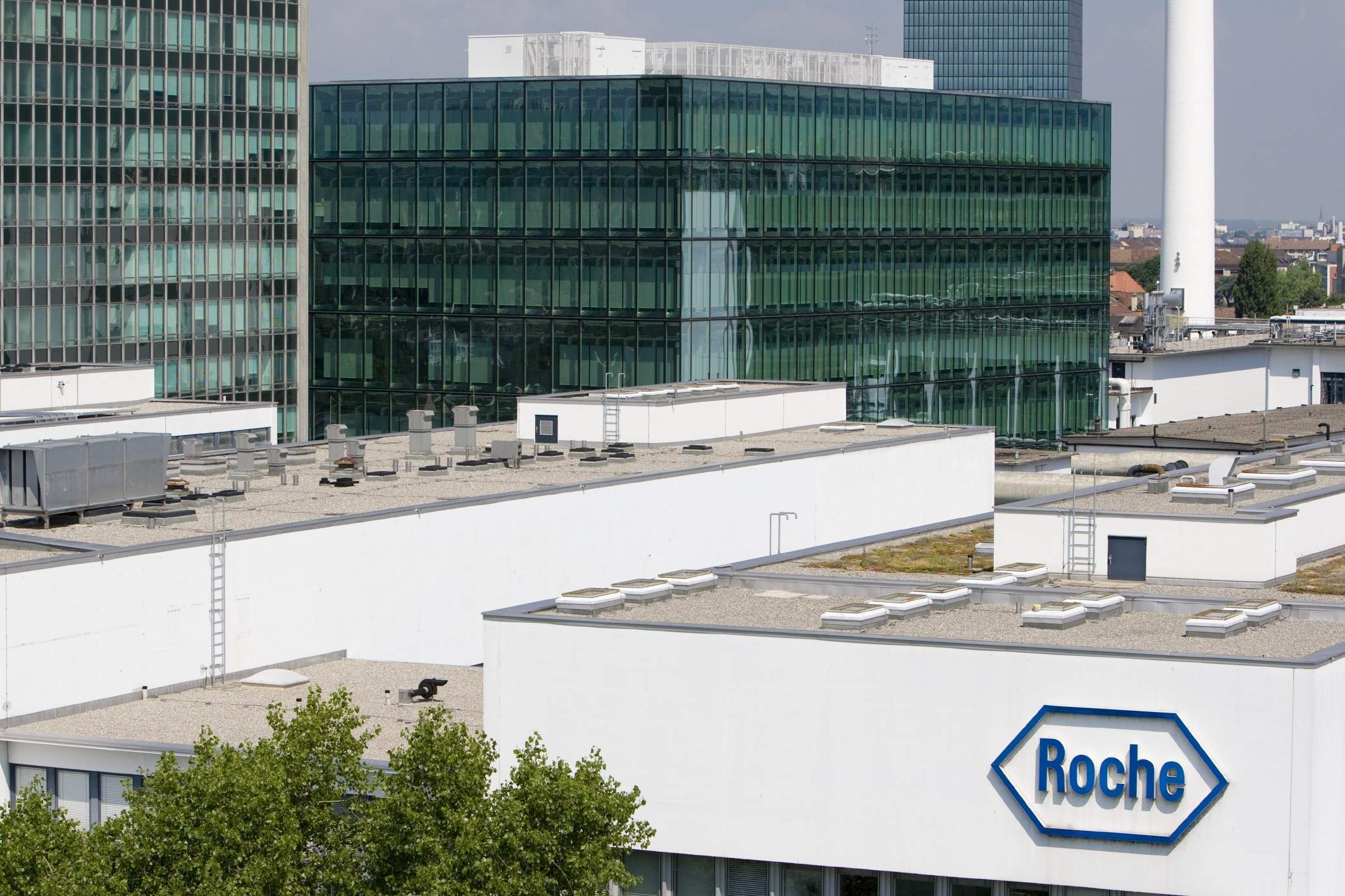 Roche to buy remaining stake in Foundation Medicine for $2.4bn