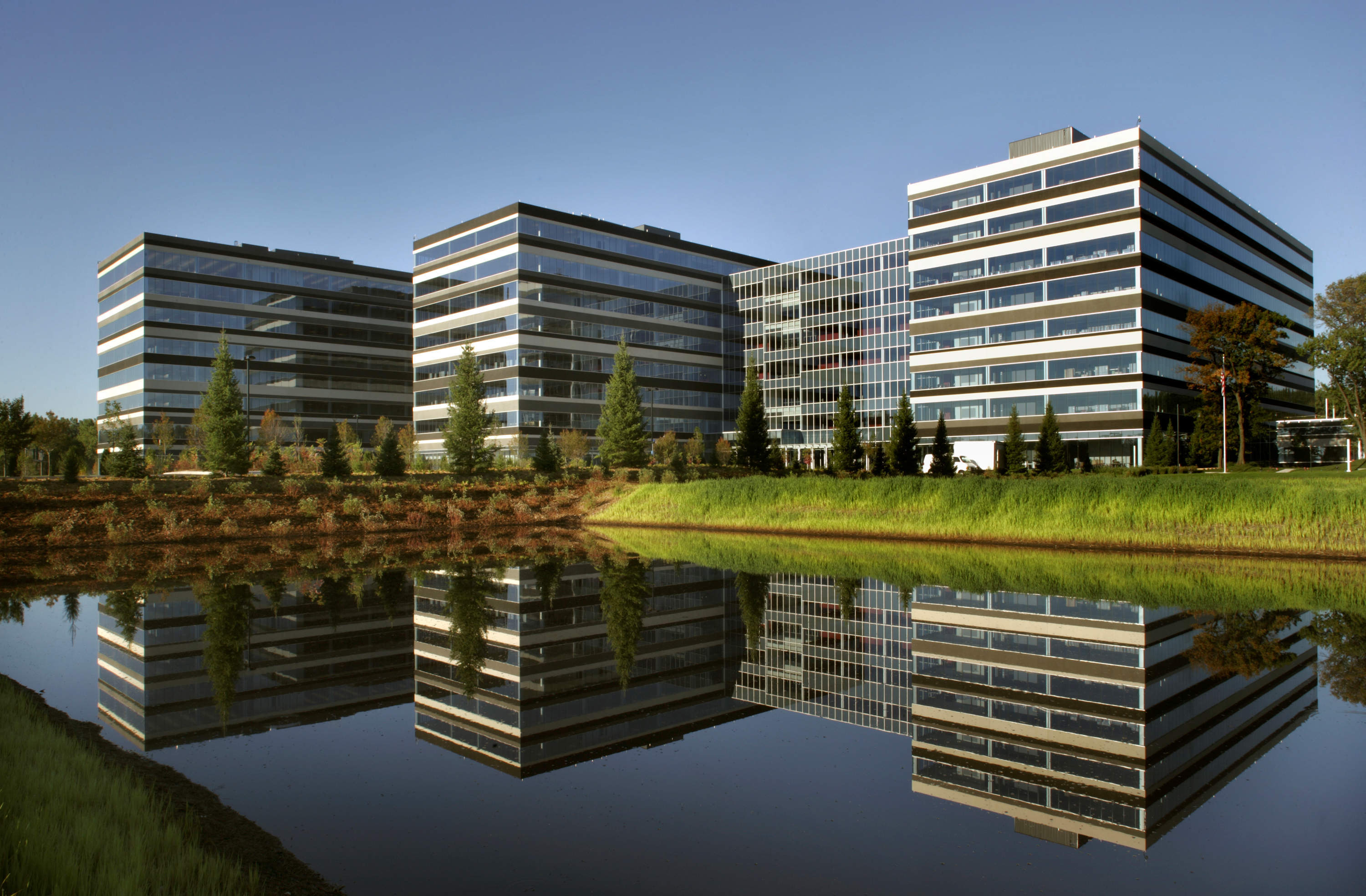 Medtronic Mounds View Campus