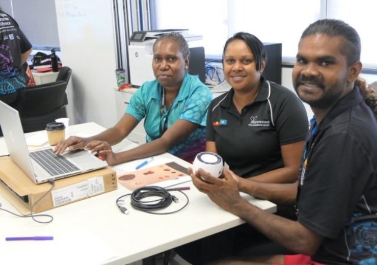 Aboriginal Health Workers and Diabetes WA Staff using Silhouette