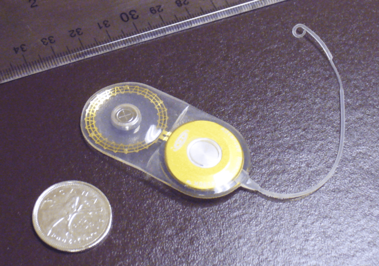 1024px-Advanced_Bionics_cochlear_implant_scale_2_cropped