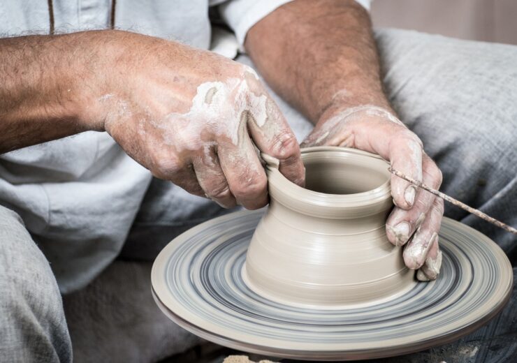 hand-wheel-cup-vase-ceramic-artist-1292576-pxhere.com