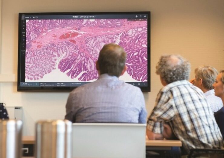 Philips boosts digital pathology with enhanced informatics to advance precision diagnosis in oncology