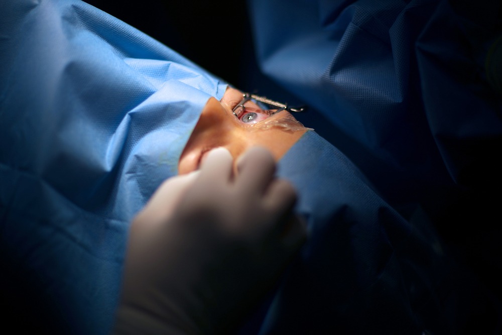 Johnson & Johnson gets pre-market approval for cataract surgery system