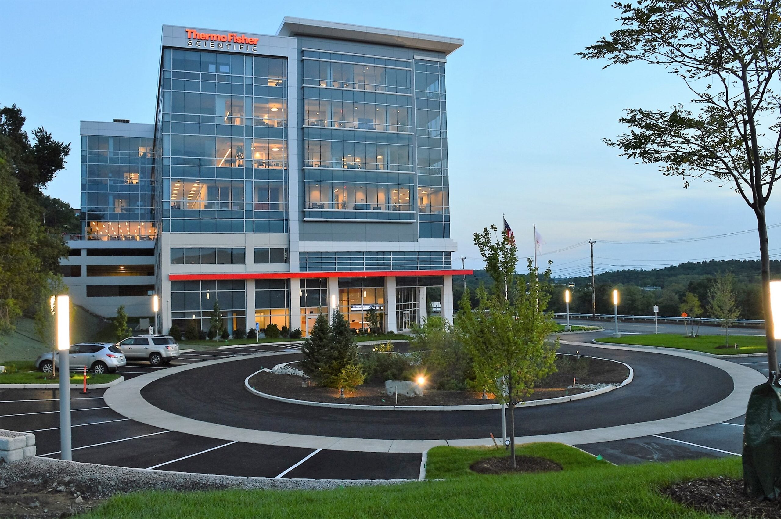 architectural details of new Thermo Fisher Scientific HQ in Waltham, MA 02451