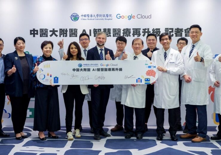 Superintendent-Der-Yang-Cho-CMUH-announced-a-collaboration-Google-Cloud-develop